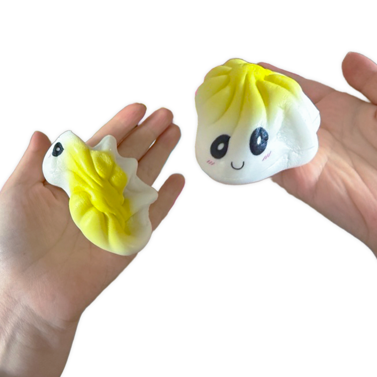 Fun Doh Mystery Slow-Rise Dumpling Squishy Toy -12/Display